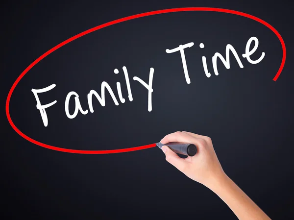 Woman Hand Writing Family Time with a marker over transparent bo — Stock Photo, Image