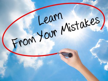 Kadın el yazma öğrenmek dan Your ile hataları siyah kalemi o