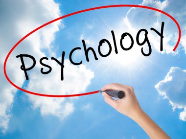 Kadın el yazma psikoloji ile görsel ekranda siyah kalemi