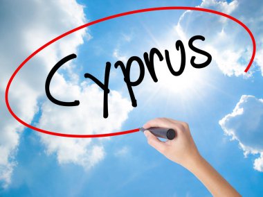 Kadın el yazma Kıbrıs görsel ekranda siyah kalemi ile