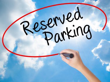 Kadın el yazma ayrılmış Park görsel üzerinde siyah kalemi 