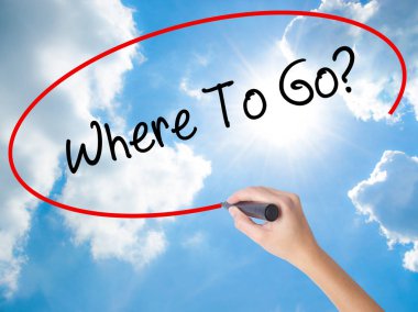 Kadın el gidin nerede yazılı? siyah kalemi ile görsel scre üzerinde