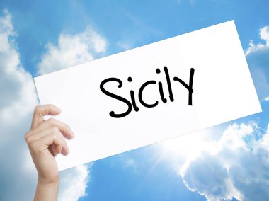 Sicilya tabelada beyaz kağıt. Adam el Holding Kağıt metin. Ben