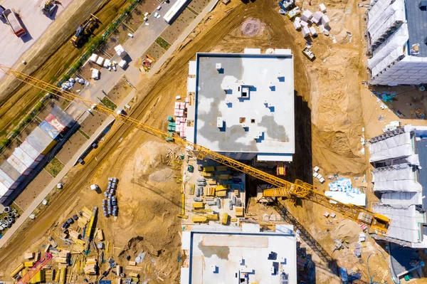 Bouwplaats Met Kranen Bouwvakkers Bouwen Luchtzicht Bovenaanzicht — Stockfoto