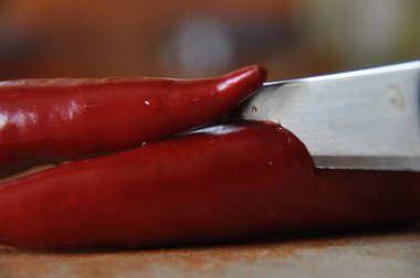 Acı biber. Bakla kırmızı sebze, baharatlı