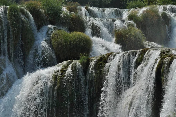 Cascadas Parque Nacional Krka Croacia Fuerza Pintoresco Milagro Naturaleza —  Fotos de Stock