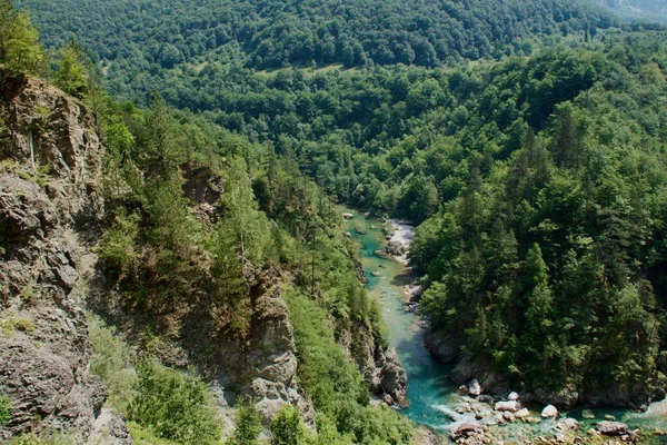 Karadağ Daki Tara Nehri Üzerindeki Köprü Kanyonun Iki Kıyısını Birbirine Telifsiz Stok Fotoğraflar