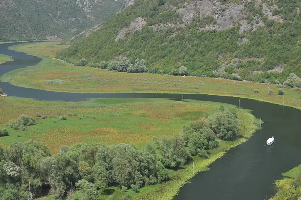 River Crnojevia Part Skadar Lake Montenegro Tourist Cruises Boat Beautiful — Stock Photo, Image