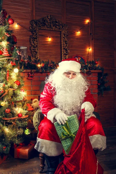 Authentieke santa claus. — Stockfoto