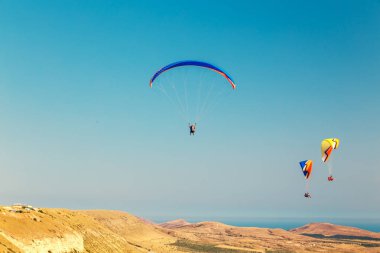 Paraşütler Vadisi uçmak.