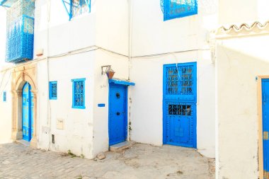 Beyaz-mavi şehir, Sidi Bou Said, Tunus. 