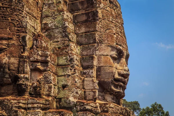 The many-faced temple  Bayon.