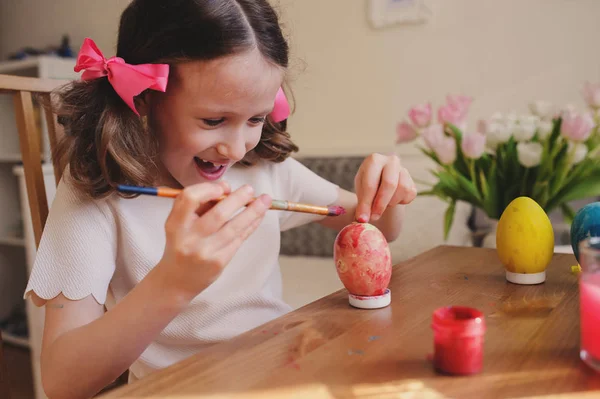 Osterbasteln Mit Kindern Eier Bemalen Hause Saisonale Frühlingsdekoration — Stockfoto