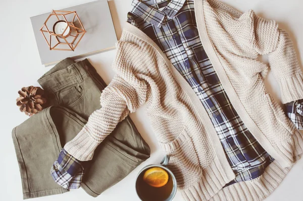 Cozy Autumn Woman Casual Outfit Set Flat Lay Plaid Shirt — Stock Photo, Image