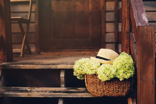 Summer Wooden Cottage Stairs Hydrangea Flowers Rustic Basket Gardener Hat — Stock Photo, Image