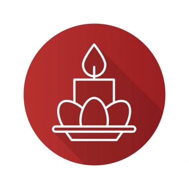 Paskalya yumurtaları ve mum. 