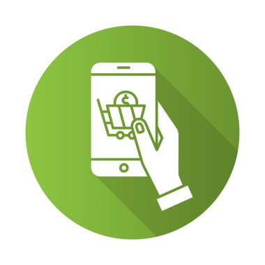 Çevrimiçi dükkan yeşil düz tasarım uzun gölge sembolü. El ele tutuşan akıllı telefon. İnternet mağazasından ürün almak. İnternetten alışveriş, ticaret. Dijital teknoloji. Vektör silueti çizimi