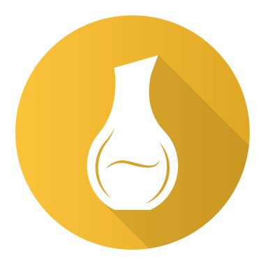 Şarap servisi sarı düz dizayn, uzun gölge sembolü. Alkollü sürahi sürahisi. Parti, bayram aperatifi. Bar, restoran, şaraphane. Vektör silueti çizimi