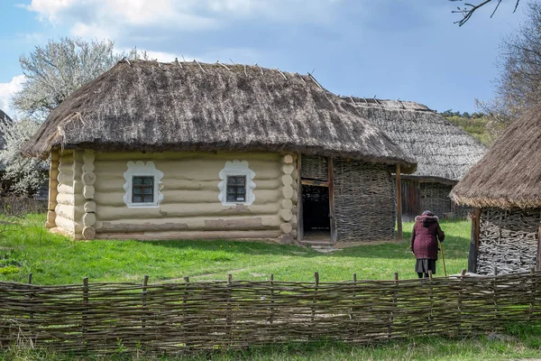 Národní muzeum Pirogovo v přírodě u Kyjeva. — Stock fotografie