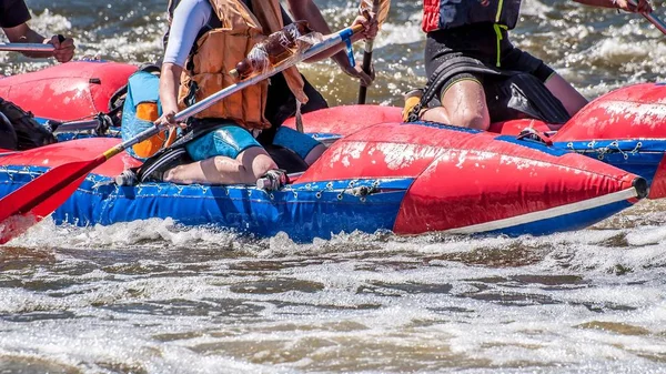 Rafting Caiaque Desporto Extremo Turismo Ecológico Água Vista Perto Remos — Fotografia de Stock