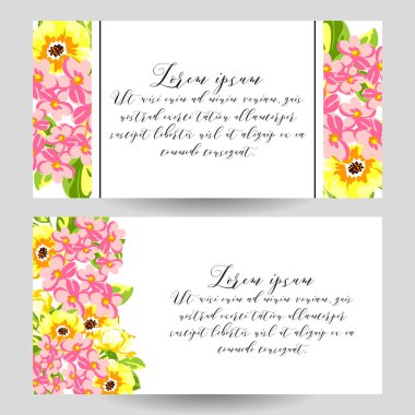 Çiçekli davetiye kartı