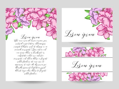 davetiye kartlarla çiçek öğeleri