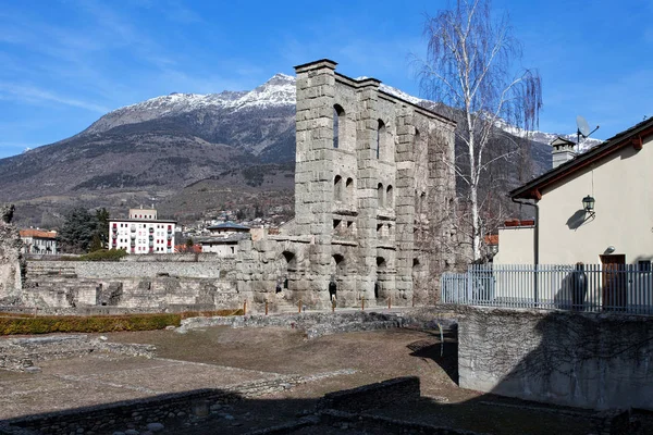 Teatro Romano  Aosta, Valle d'Aosta, Italy — Stock Photo, Image
