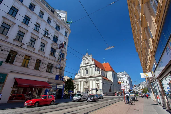 Rue typique du centre de Vienne, Autriche — Photo