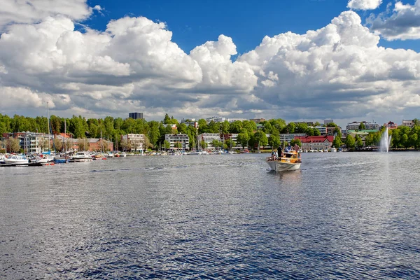 Lappeenranta, Finlândia - Lago Saimaa no centro da Lappeenranta — Fotografia de Stock