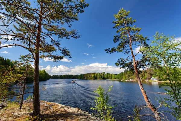 Saimaa lake in de buurt van Lappeenranta, Finland — Stockfoto