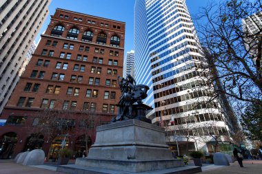 Mekanik anıt, Market street, San Francisco, ABD, 5 Aralık 2017