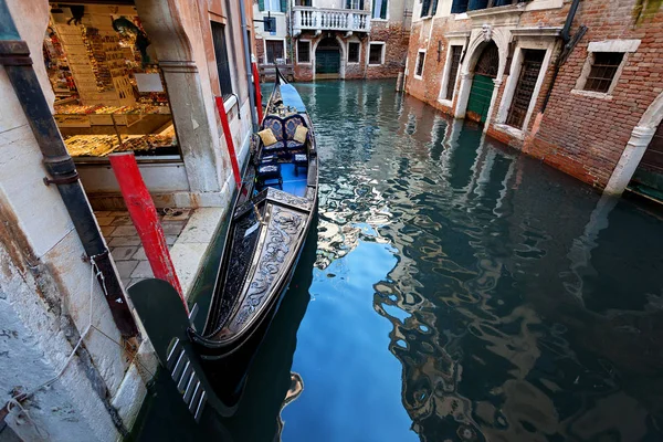 Canal Típico Veneza Veneza Veneto Itália — Fotografia de Stock