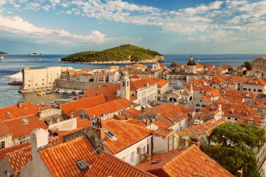 Dubrovnik, Dalmaçya, Hırvatistan - Old Town ve Lokrum Adası'nda günbatımı