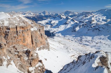 Dolomites, İtalya - Sass Pordoi, Arabba-Marmolada, Val Di Fassa görünümünden
