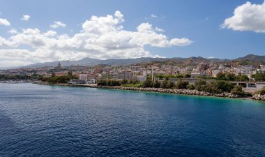 Messina, Sicilya, İtalya - feribottan manzara