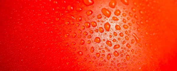 Peau Tomate Rouge Mûre Avec Gouttes Eau Macro Beau Fond — Photo