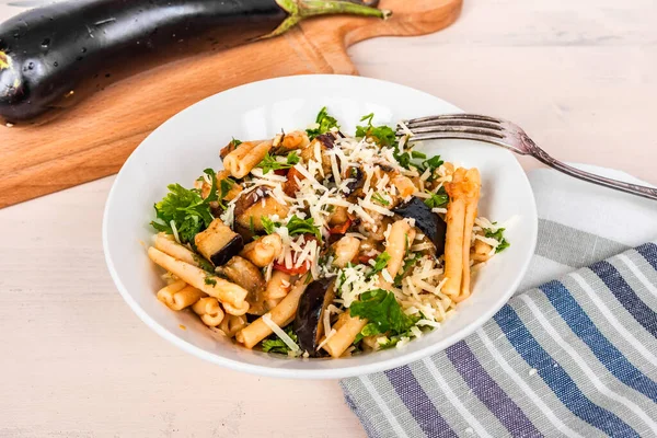 Pasta Alla Norma Classica Pasta Italiana Con Melanzane Sugo Pomodoro — Foto Stock