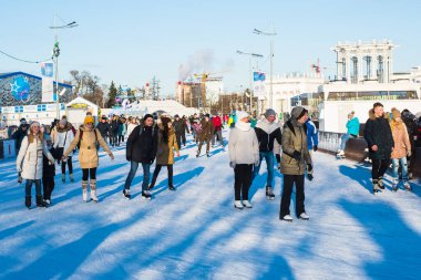 Rusya, Moskova, VDNH, 10 Ocak 2018 - Halkın Ekonomik Başarı Sergisi 'nde paten pisti