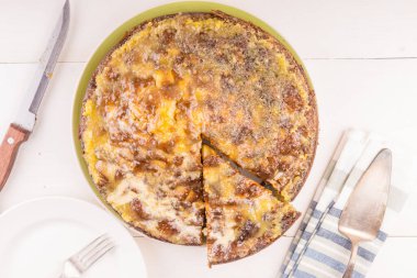 Geleneksel kırsal Fransız pastası - üst görünüm