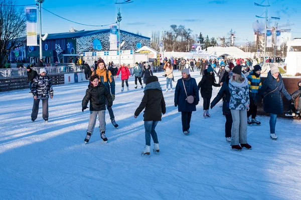 Russia Moscow Vdnh January 2018 Skating Rink Exhibition People Economic — Stock Photo, Image