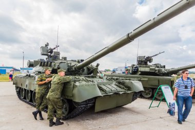Rusya, Moskova, 17 Ağustos 2014 - Rus tankı T-80