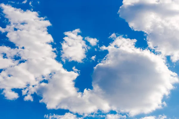 Beautiful Blue Sky Light Clouds Copy Space — Stock Photo, Image