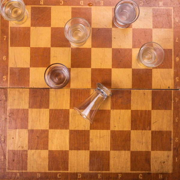 Glasses Vodka Chessboard Alcoholism Concept — Stock Photo, Image