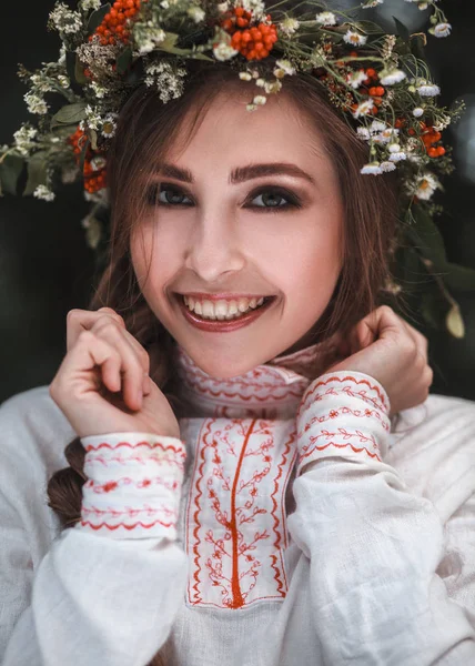 Portrait of a beautiful young girl with a slavic appearance — Stock Photo, Image