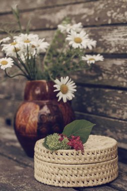 Güzel hasır kutusu depolama için