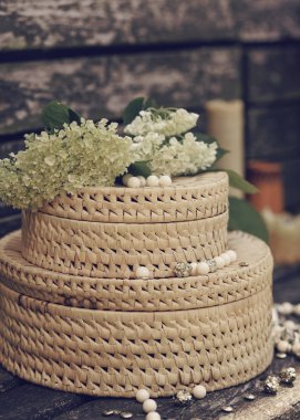 Güzel hasır kutusu depolama için