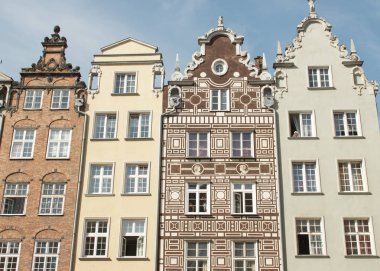 büyük eski güzel şehir Gdansk ve Baltık Denizi üzerinde bağlantı noktası t