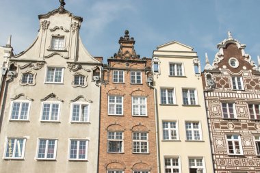 büyük eski güzel şehir Gdansk ve Baltık Denizi üzerinde bağlantı noktası t