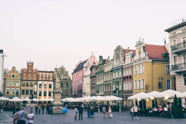  güzel şehir Poznan dinlenme eski şehrin ana Meydanı parçası