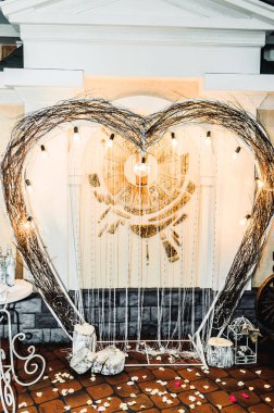 Düğün için kemer.